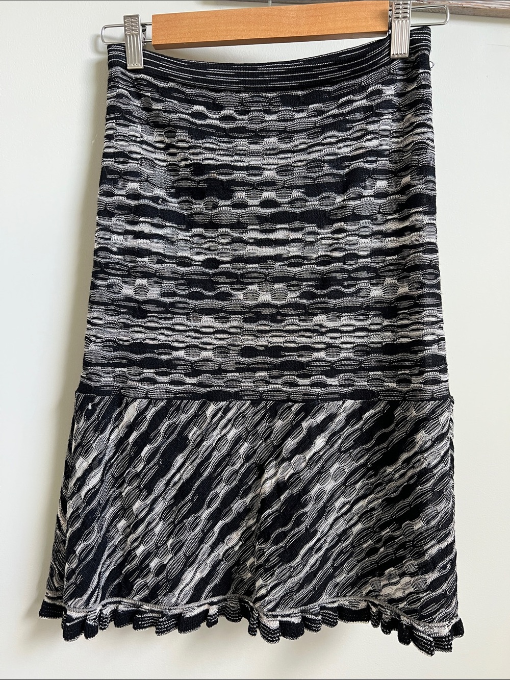 Missoni Black and White Patterned A-Line Knit Skirt